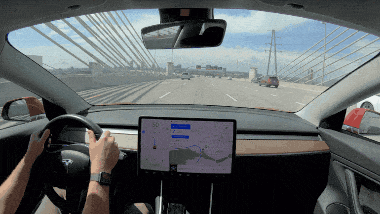 CR-Cars-Inline-Tesla-Driving-08-20.gif
