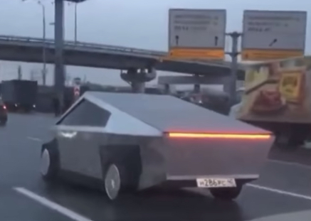 Cyber Truck Moscow.jpg