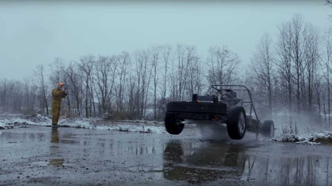 own-endurance-testing-the-alpha-skateboard-chassis.jpg