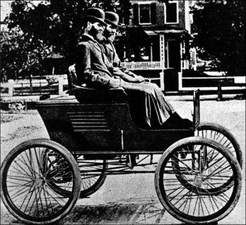 StanleyTwins1898.jpg